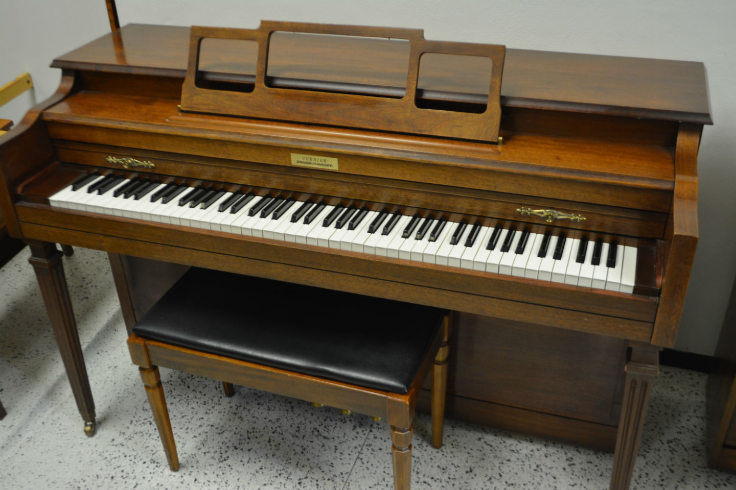 Currier Upright Console Piano