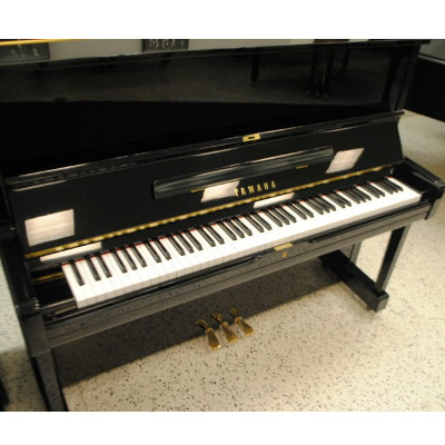 Yamaha U1 Upright Piano (used)