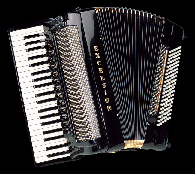 Excelsior Symphony Gold 120 Bass Piano Accordion
