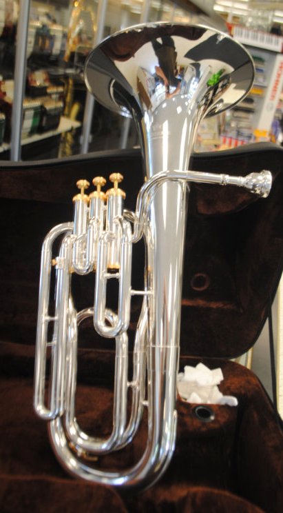 Schiller Baritone Horn Silver Plated/Gold