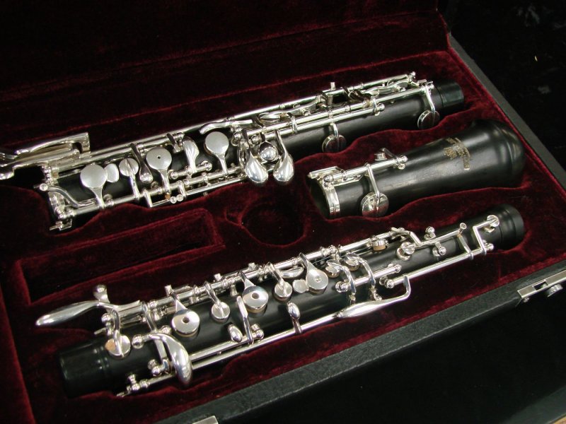 Schiller Grenadilla Wood Conservatory Oboe - Floor Model