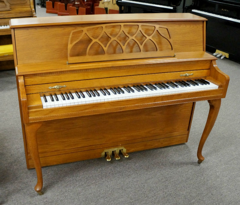 Baldwin Model 667 Upright Piano