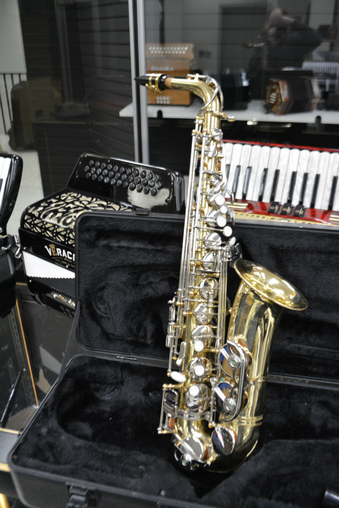Selmer AS600 Alto Saxophone