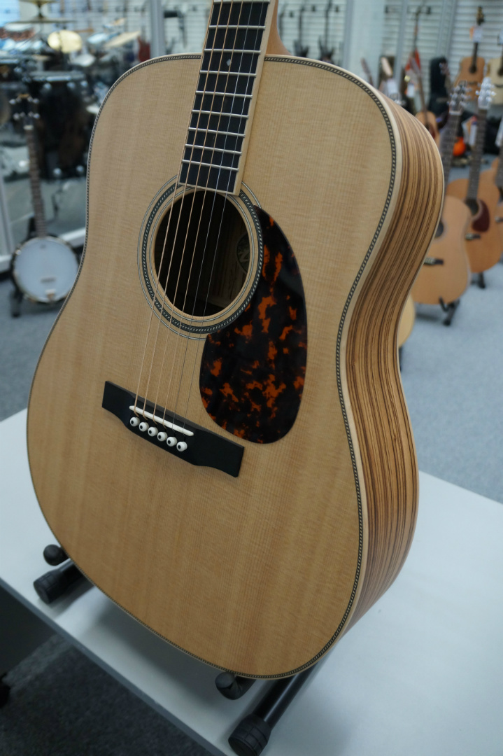Larrivée D-40Z Acoustic Guitar