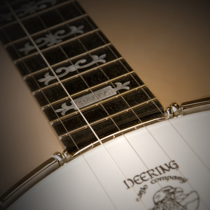 Deering Sierra™ 19-Fret Tenor Banjo
