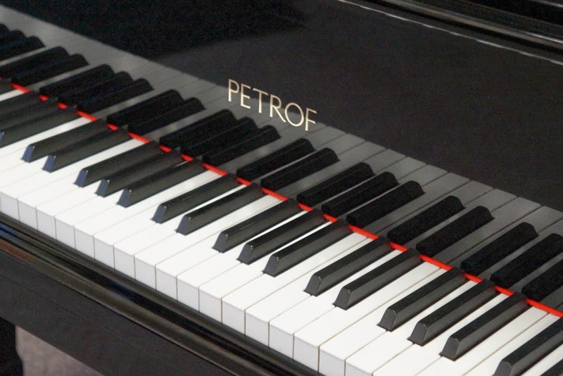 Petrof III Grand Piano - Ebony Polish