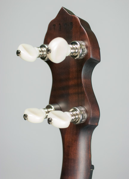 Deering Vega® Senator 5-String Banjo Left-Handed w/ Spikes