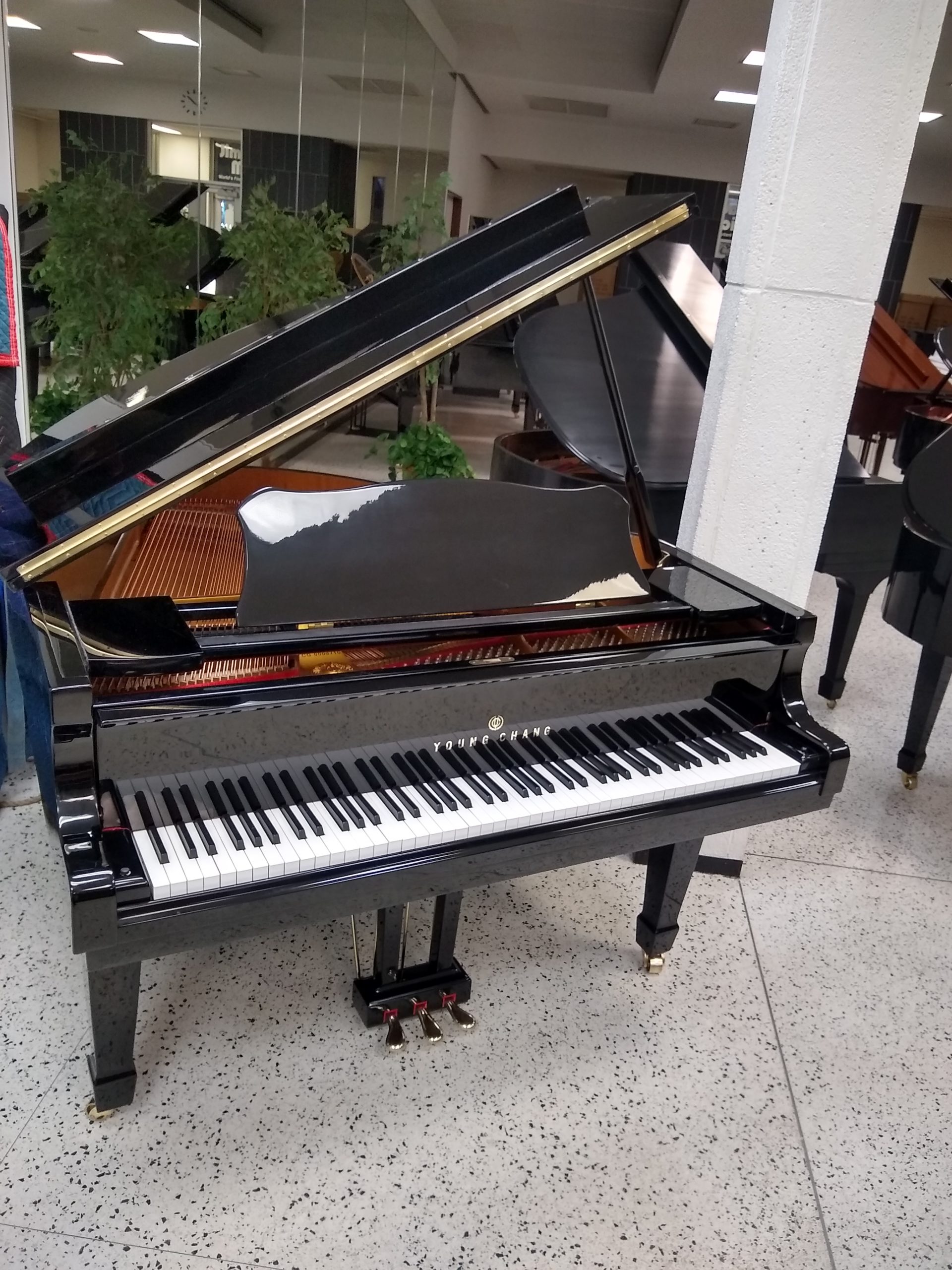 Young Chang Baby Grand Piano - Jim Laabs Music Store